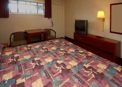 Econo Lodge Pratt ห้อง รูปภาพ